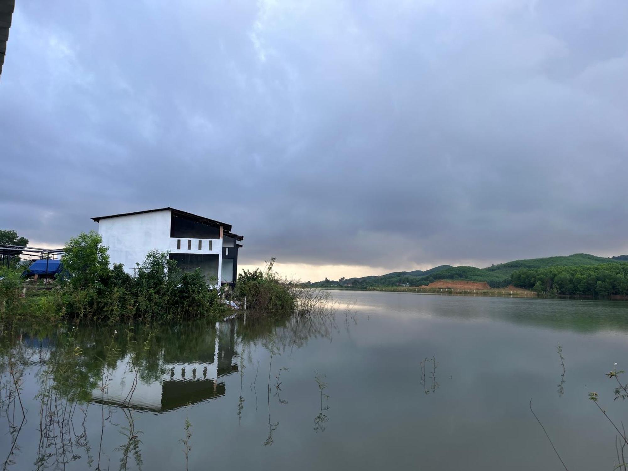 Nguyen Shack Retreat Resort Фонг Нха Екстериор снимка