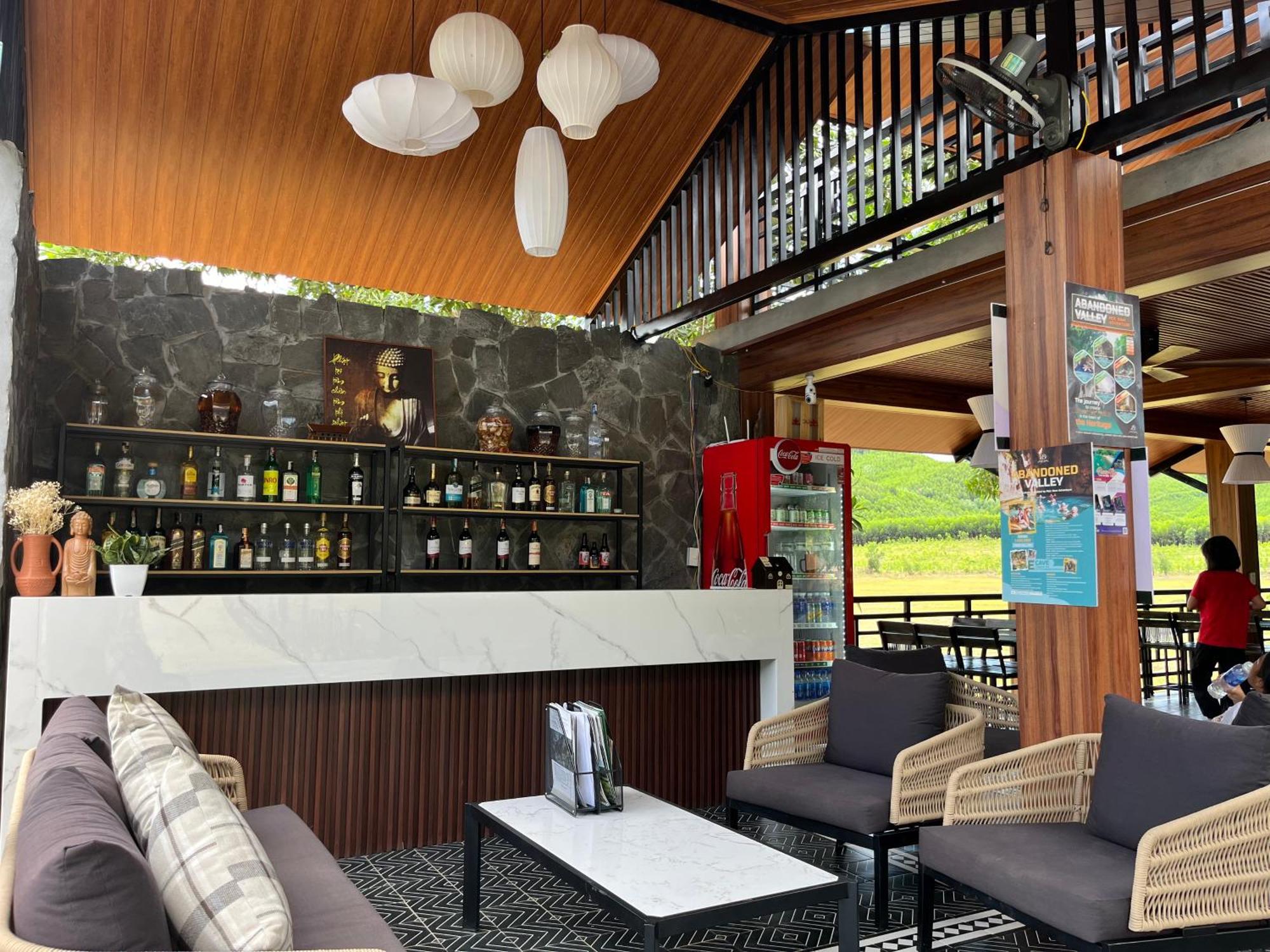 Nguyen Shack Retreat Resort Фонг Нха Екстериор снимка