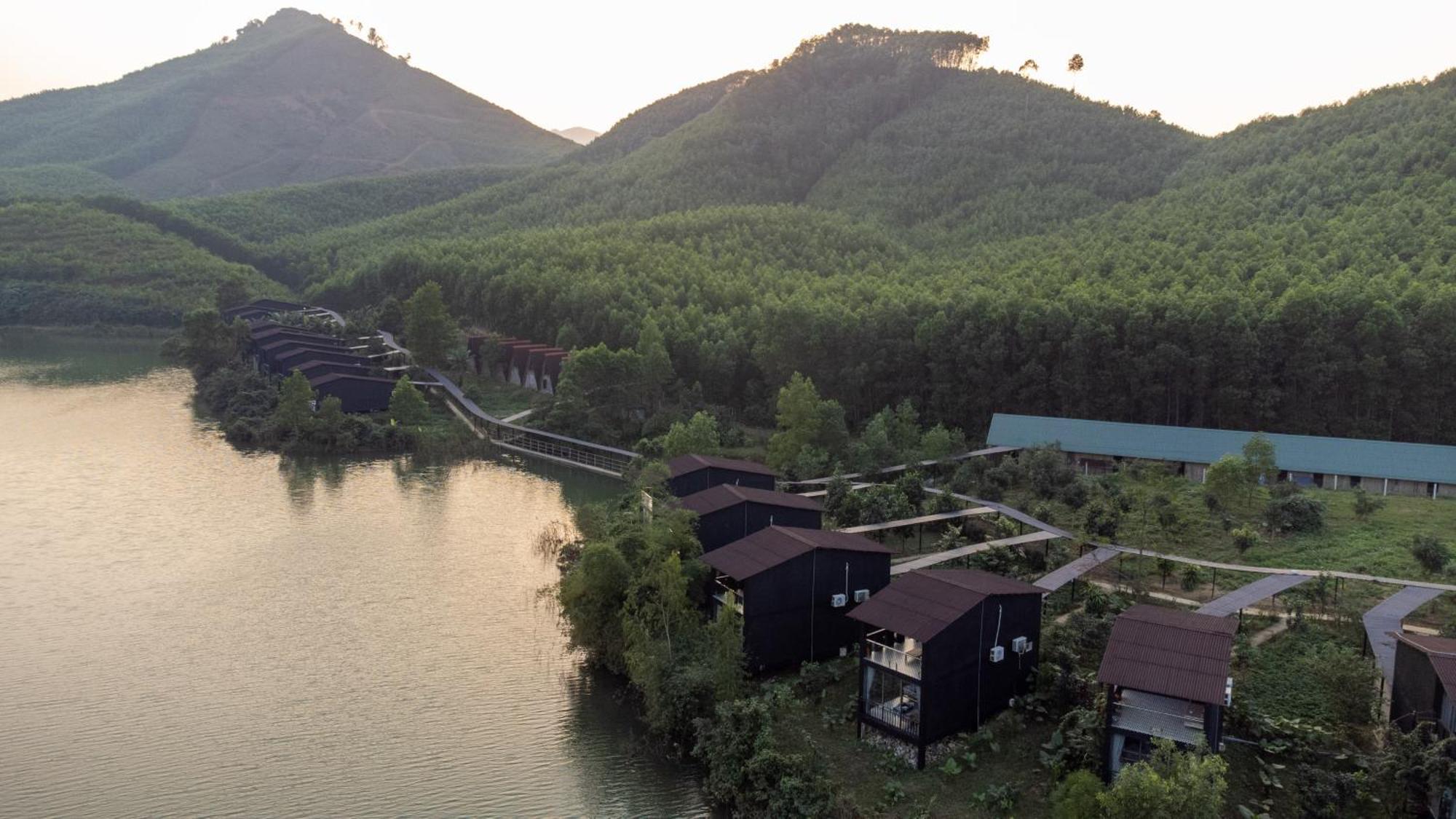 Nguyen Shack Retreat Resort Фонг Нха Екстериор снимка